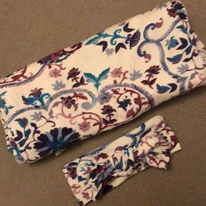 Newborn swaddle and matching headband